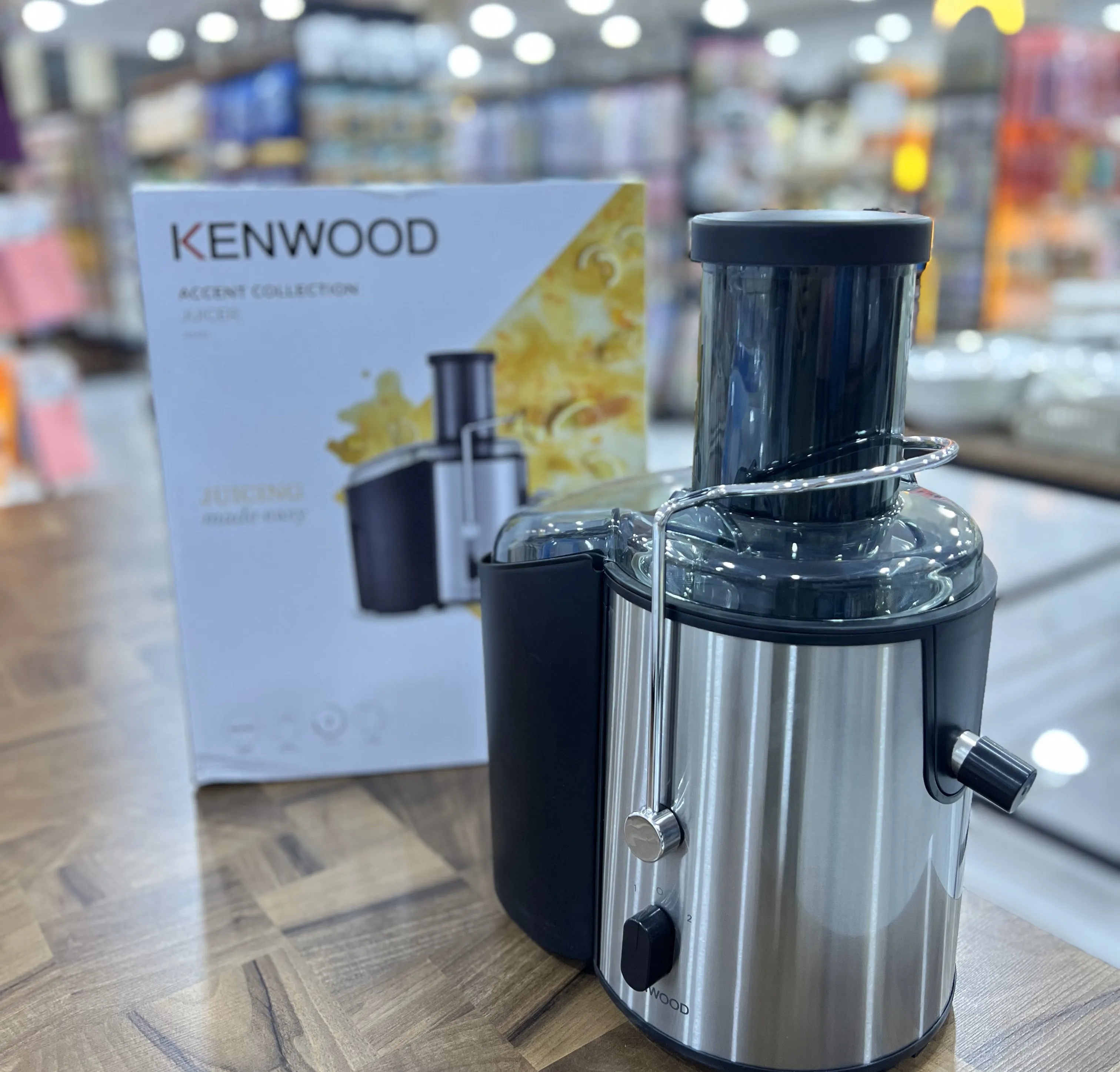آبمیوه‌گیری کنوود مدل JEM02 KENWOOD