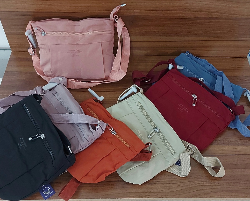 کیف وارداتی